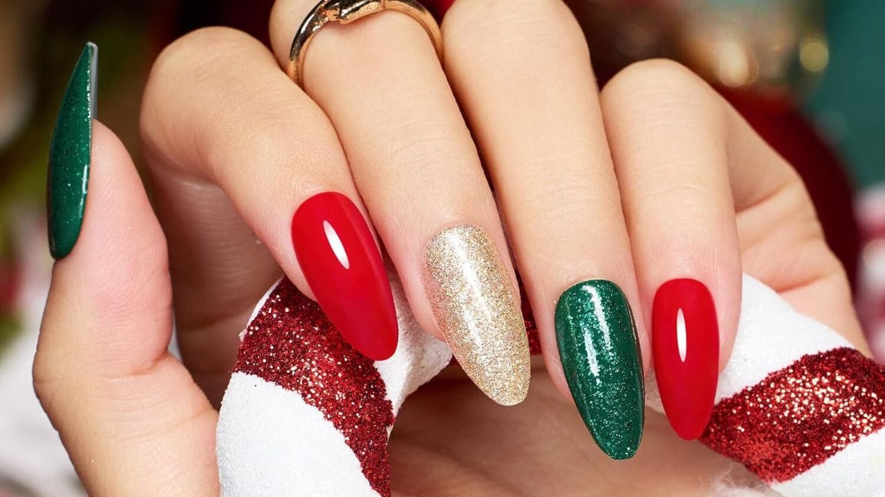 Christmas press on nails