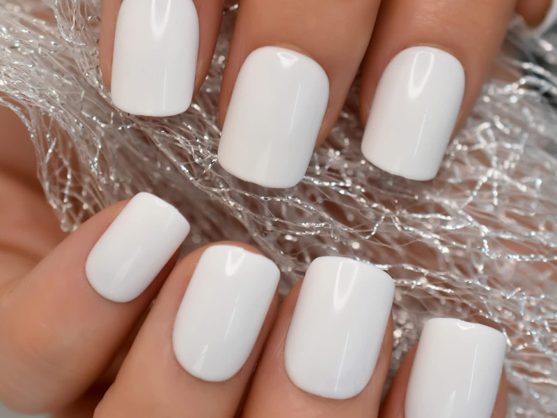 How Do You Clean White Press On Nails