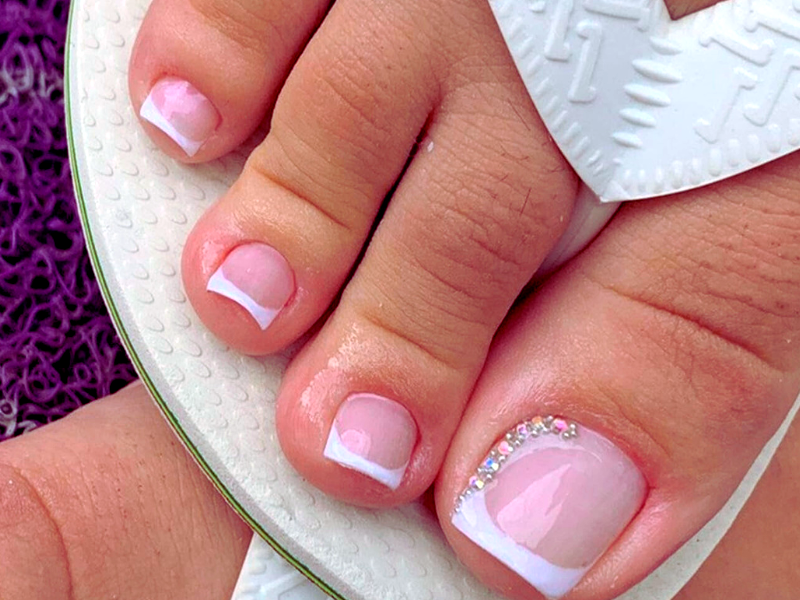 How long do toe press on nails last