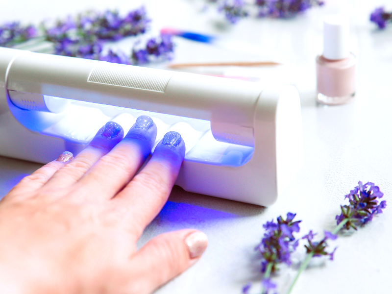 Is A UV light good for your nails