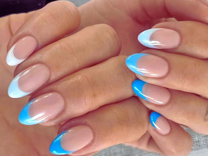 What Colors Go Well with Light Blue Nail Polish?
